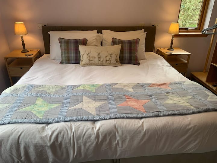 Forest Location By Loch Ness - Fort Augustus