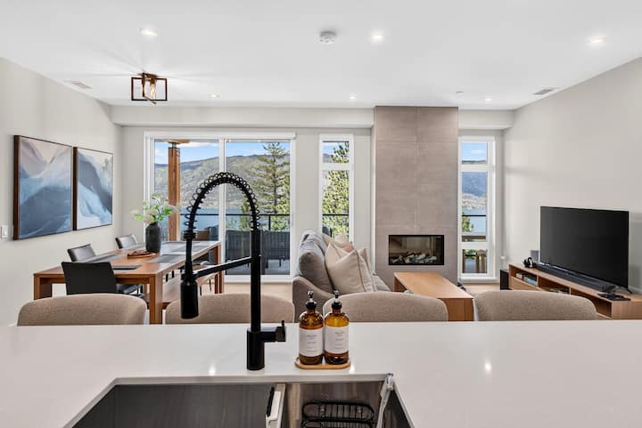 Zara | Vale Lakeview  Near Wineries - Lake Country