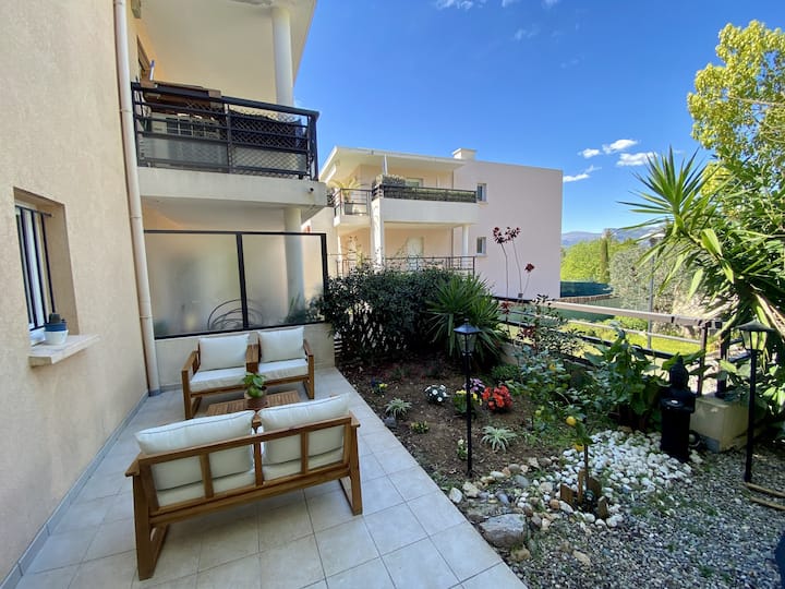 Nice Ouest- Rdc 2p Avec Parking, Jardin, Piscine - Nizza