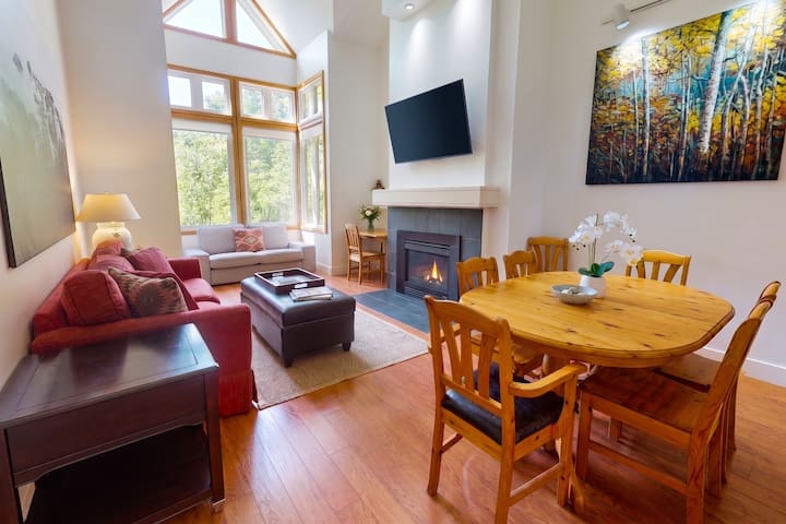 Spacious Mountain Home, Mins To Bm Village! - The Blue Mountains