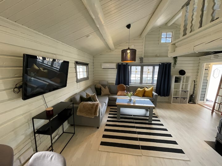 Cozy Cabin In Alta • Sentral • Garage & Parking - Alta