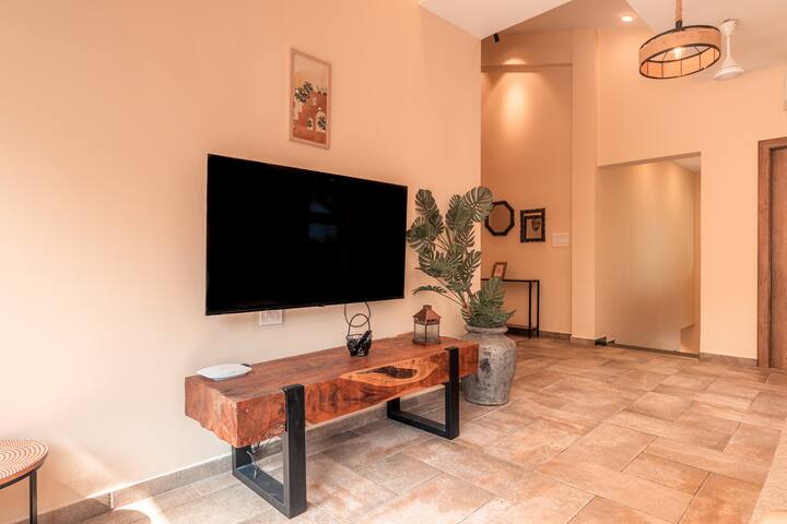 Living room 2 image 3
