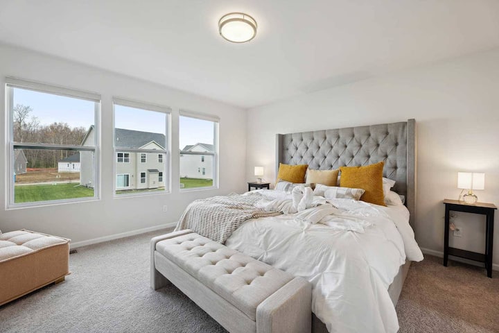 Luxury Living Residence On Silo Dr J#42177 - Ann Arbor, MI