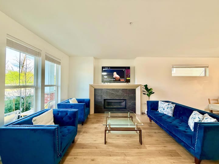 Luxury 3br Oasis | Gated Yard | Family Friendly - Langley