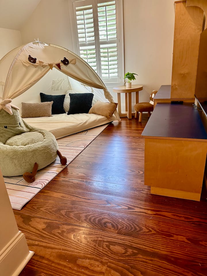 Turtle Hill - Houses for Rent in Husser, Louisiana, United States