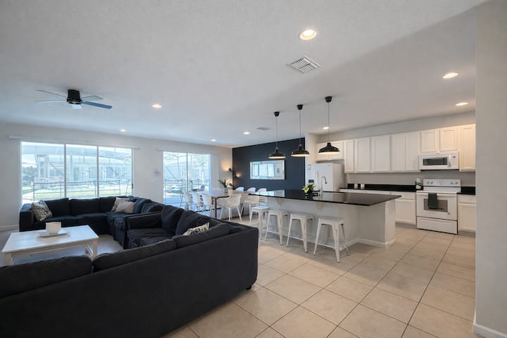 R7 - Sapphire Calm Full 2nd Floor Shared Bathroom - Kissimmee, FL
