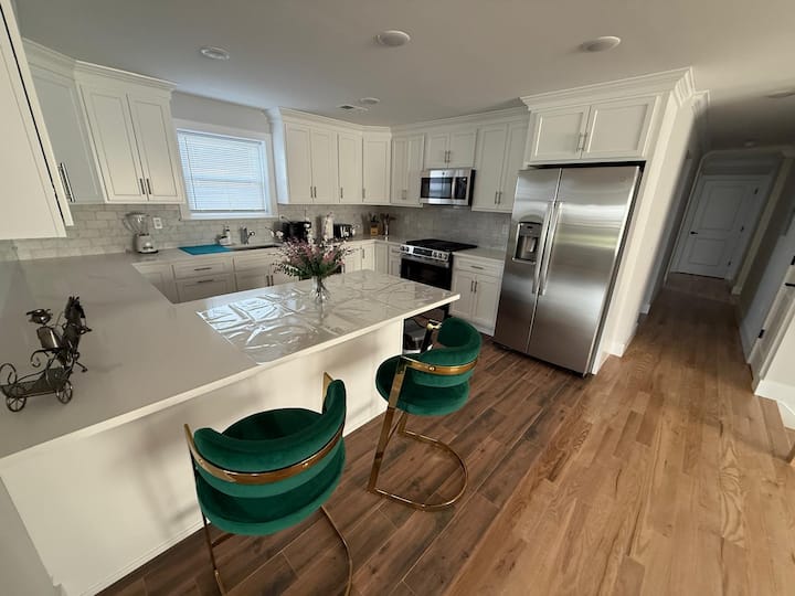 Beautiful Private Room *20 Min To Nyc* Near Ewr #5 - Staten Island, NY