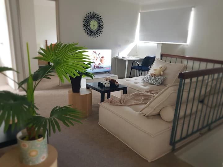 Spacious Entire 3br 2bath Private & Bush View - Caboolture