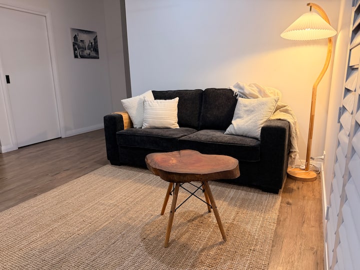 The Front Room - Wollongong
