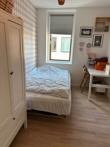 Townhouse close to the beach gallery image 5