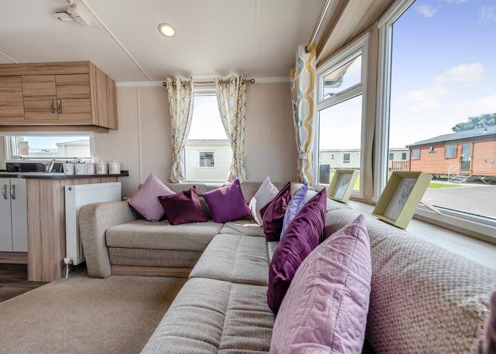 Bronze Caravan With Parking - Crantock