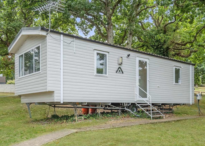 Bronze 2 Bedroom Caravan, Sleeps 6 - 懷特島郡