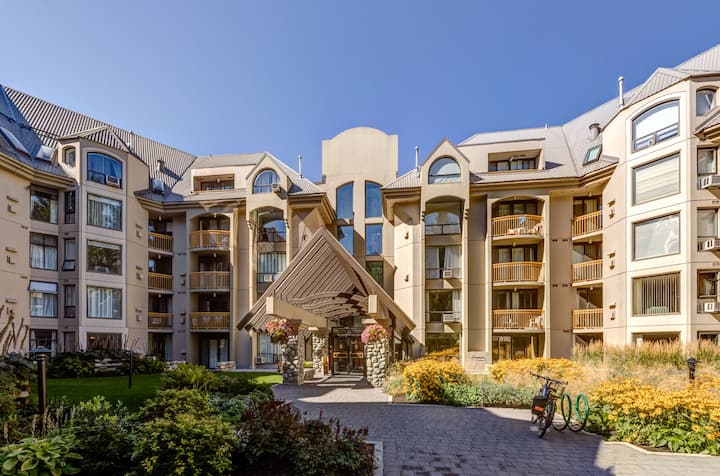 Upper Village 1br Steps To Trails And Bike Park - Whistler