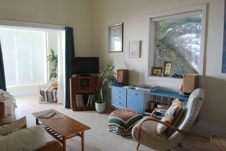 The Sunroom - Glenelg - Glenelg