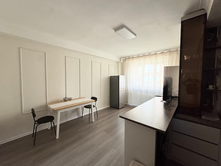 Bright 2br Apartment In Prime A- Zone - Ulaanbaatar