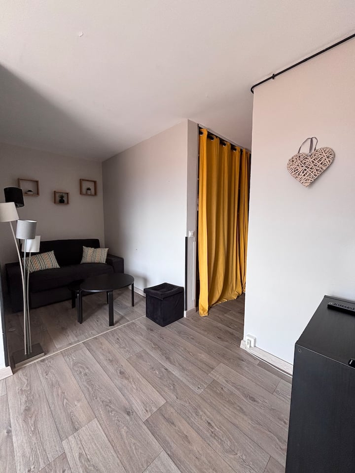 Studio Rénové • À 2 Min De La Plage • 4 Pers - Canet-en-Roussillon