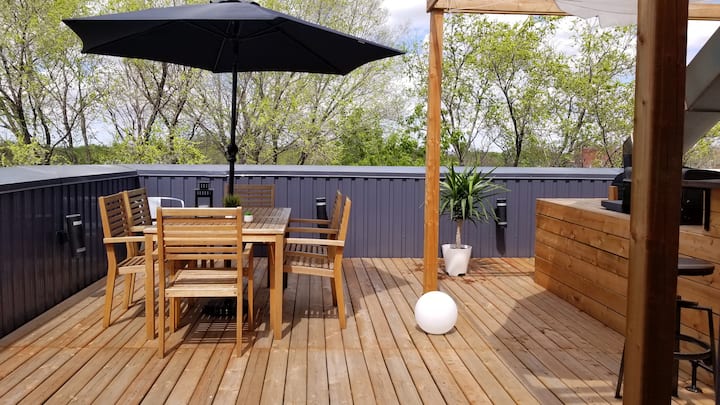 Z5 Penthouse On 2 Levels+2 Terraces Walk To Bars - Montreal