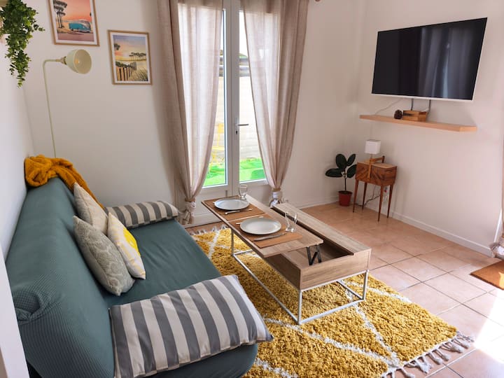 Chalet Cosy - Jacuzzi Privé, Calme & Plage à Pied - Gujan-Mestras