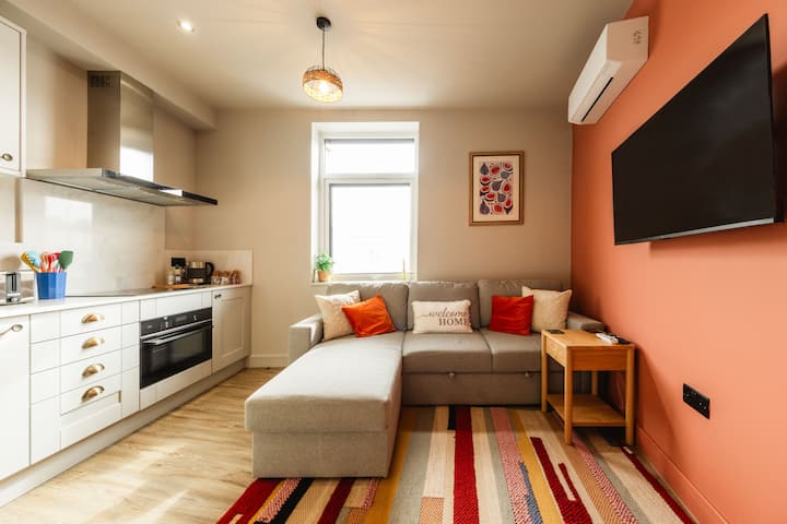 Westbury Collection - The Trym Suite - Brístol