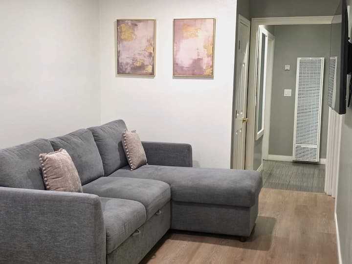 Cozy Stay In The Heart Of Riverside - Riverside
