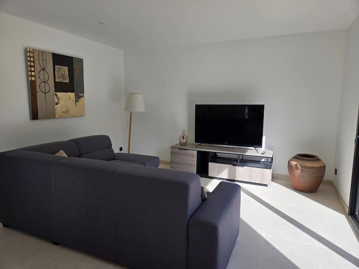 Maison Neuve Vue Forêt à Fargues De Langon 33210 - Sauternes