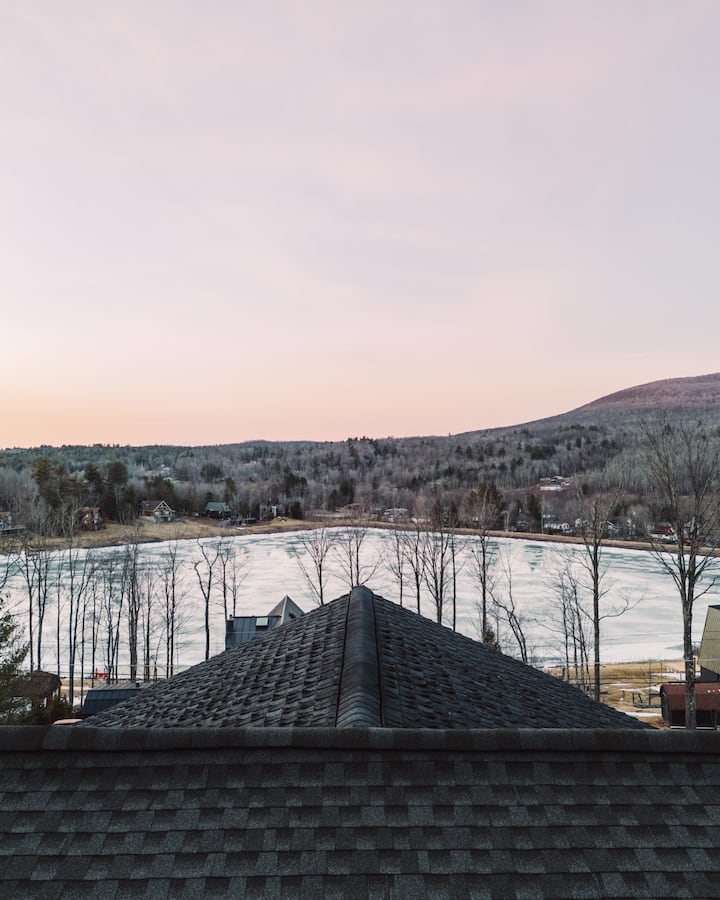 Hunterlake *Two* Houses-9bedrooms For 20-25guests - Hunter Mountain, NY