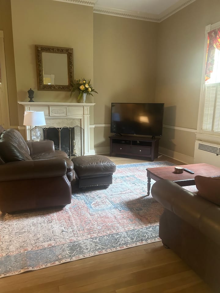 Large 3br Gem | Timeless Charm + Modern Comfort - South Boston, VA