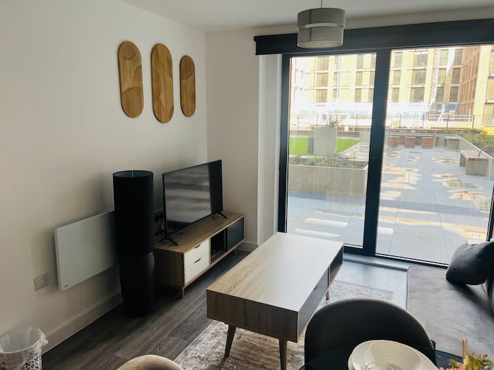 Luxury 1 Bedroom Apartment, Salford, Manchester - イギリス マンチェスター
