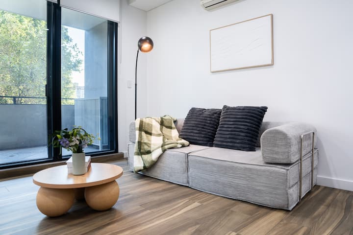 A Quiet Urban Retreat In City - Powerhouse Museum, Ultimo