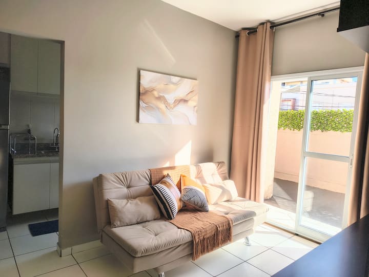 Apê 2 Dorm Moderno C/ Quintal Próximo Rib Shopping - Ribeirão Preto