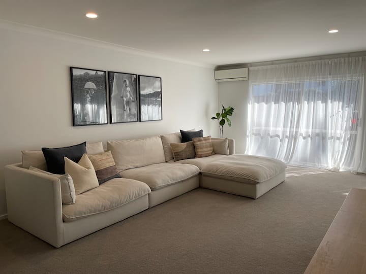 Relaxed Family Beach Home In Mount Maunganui - Tauranga