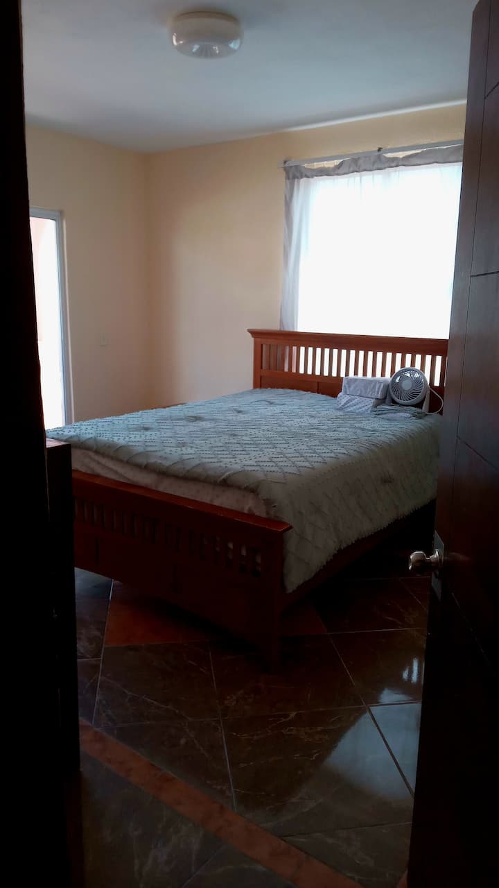 Dhomë gjumi 2