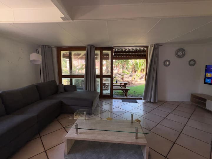 166 On Cowrie, Cove Rock - East London