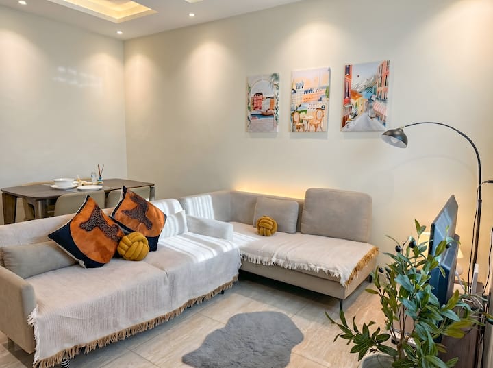 Mont Kiara 3pax Studio · Bathtub · Pool · Parking - Kuala Lumpur
