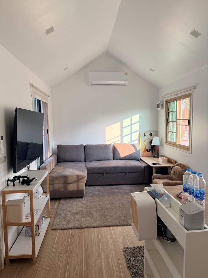 Minimalist 1br Home | Bikes + Parking + Wi-fi - Mueang Samut Songkhram District