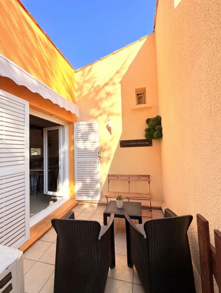 * Parfum * 4 Pers * Clim * Parking Pv * Rsd Calme - Agde