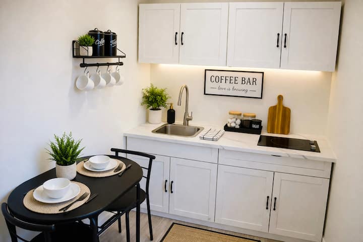 Modern Cozy Studio• Near Sawgrass Mall & Arena - Sunrise, FL