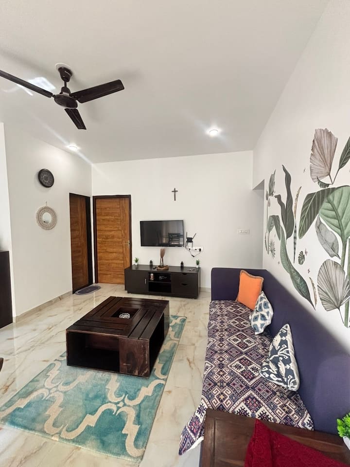 Living room image 1