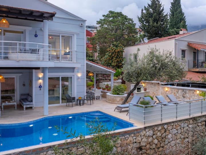 Welcome To Pine Tree Villa - Kalkan