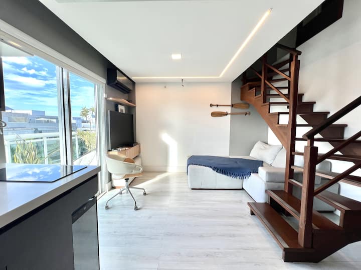 Duplex Frente A Praia | Wifi + Piscina E Garagem - Recreio dos Bandeirantes