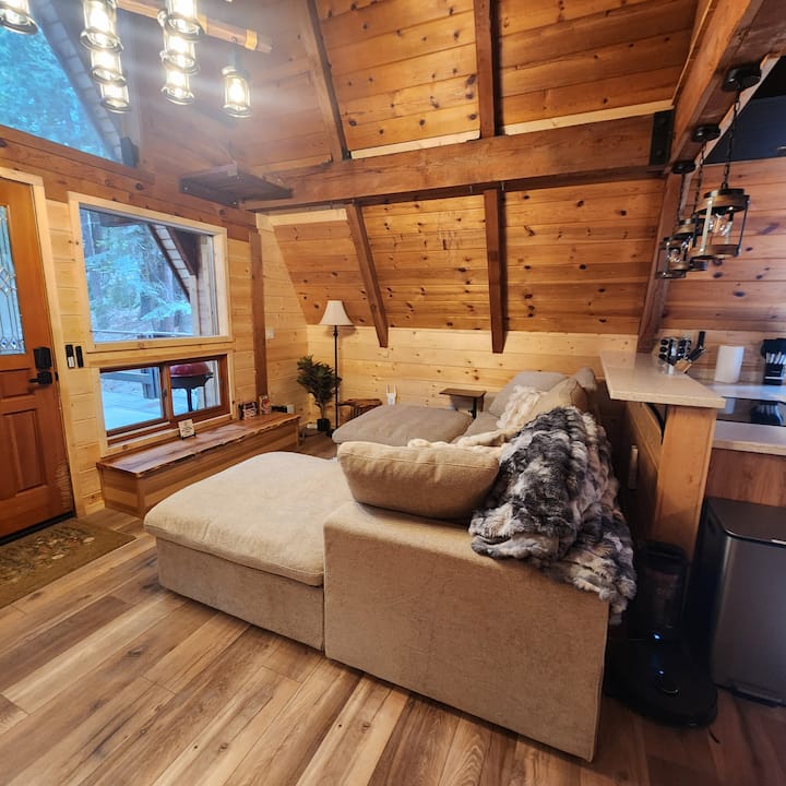 Mohawk Vista A-frame Cabin - Graeagle, CA