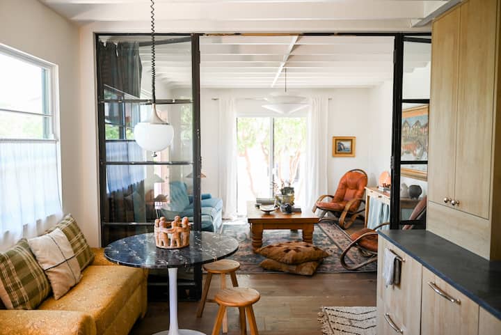 Casa Guava · Frogtown Bungalow By La River Path - Los Angeles, CA