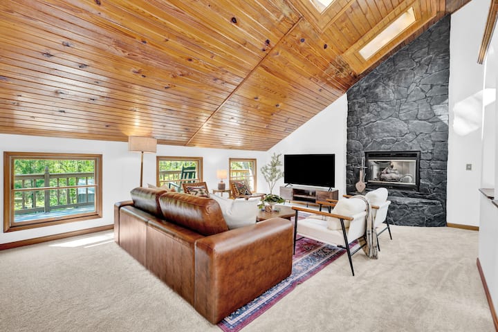 Pool | Hot Tub | Game Room | Theater | Fire Pit - Yellowwood State Forest, Nashville