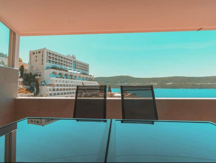 Pearl Of Neum - Neum