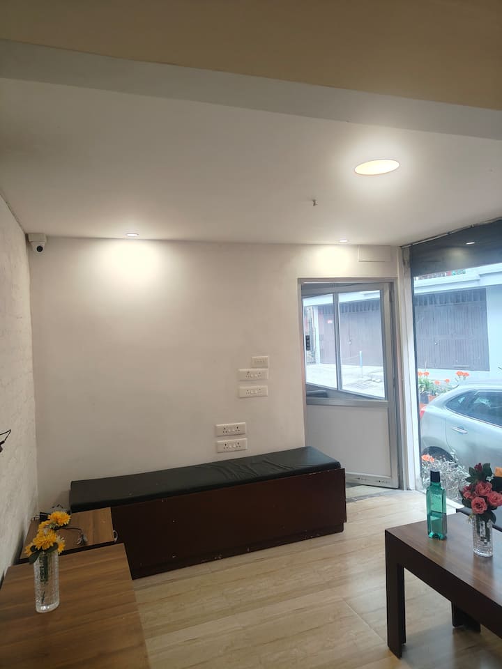 Daddy Budget Friendly Stay 2 Min Drive To Mg Marg - Gangtok