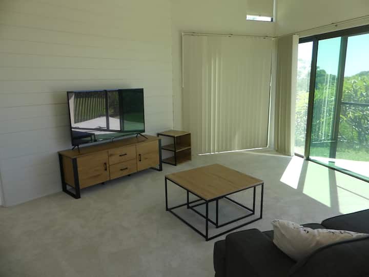 Sandy Beach Villa Studio - Coffs Harbour