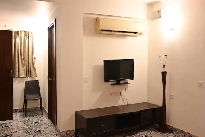 Vedic Village Aqua Bungalow. - Kolkata