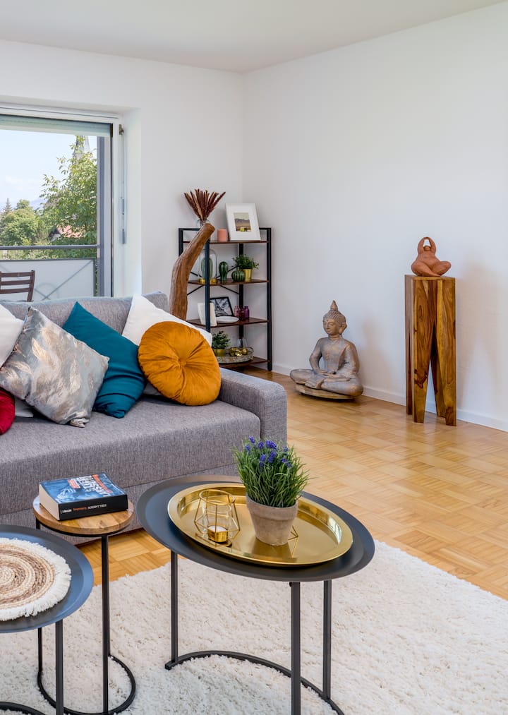 (2) 2 Zimmer + Balkon / 15 Min Bis Salzburg - Freilassing