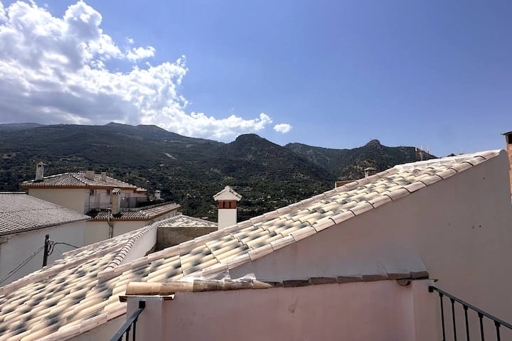 Montañas del valle del Genil en primera línea, sin edificios que estorben