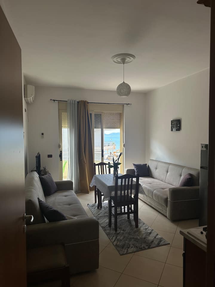 Klea’s Stay - Vlorë